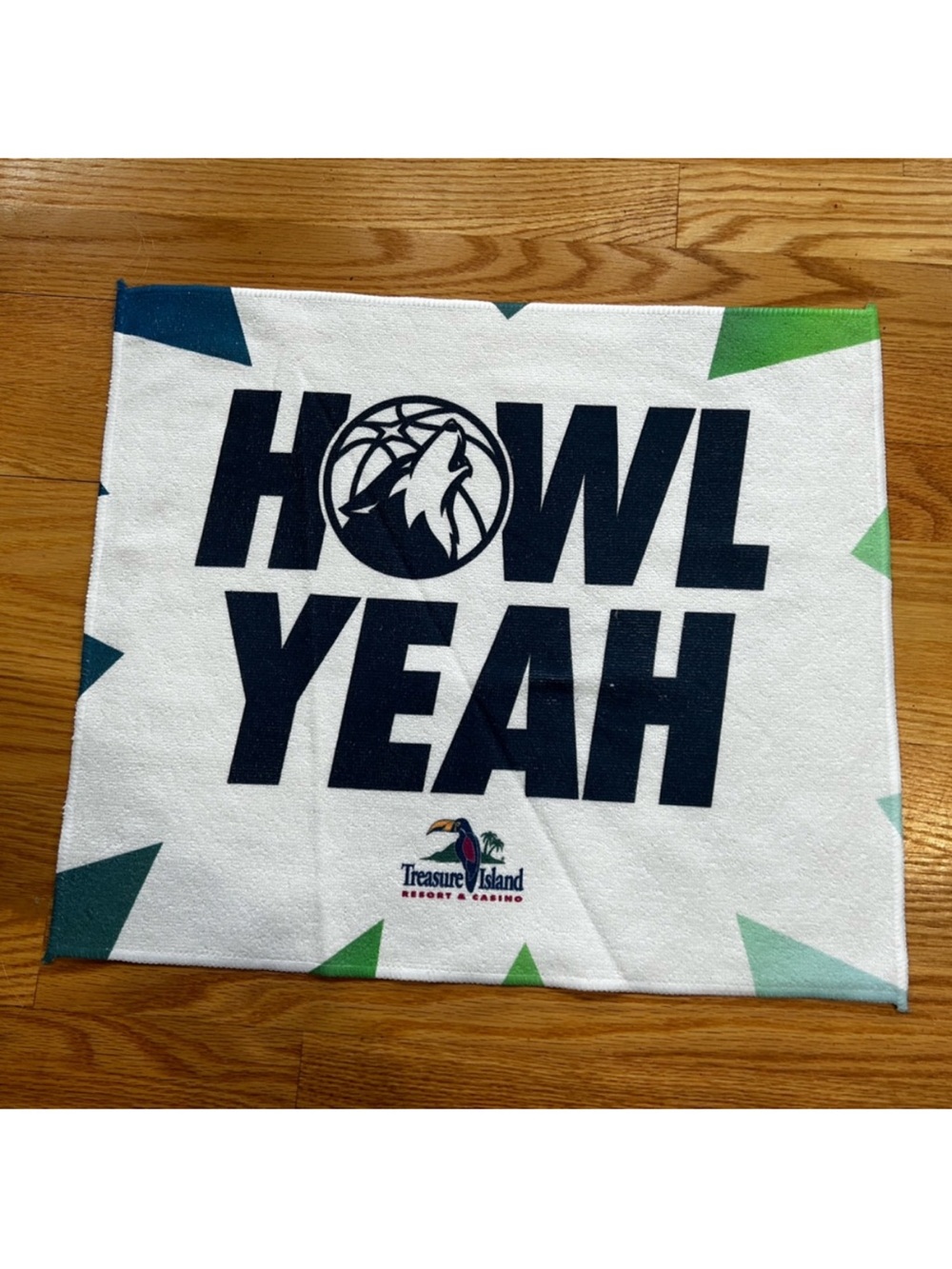 Minnesota Timberwolves Howl Yeah rally Towel